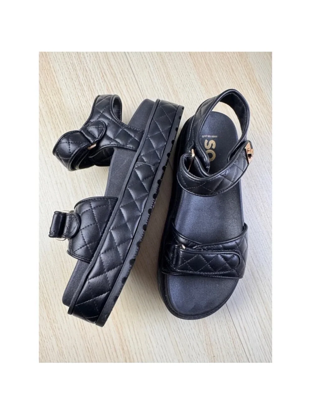 NWOT Black Quilted Chunky Platform Sport Sandals Gold Hardware